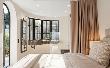 Property slide 21