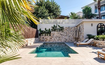 Property slide 39