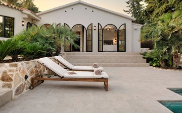 Property slide 43