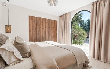Property slide 31
