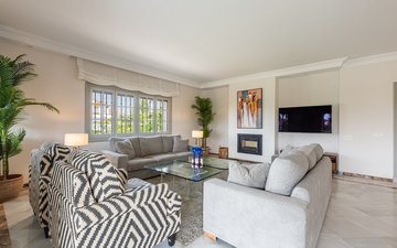 Property slide 20