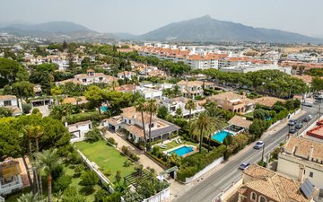 Property slide 40