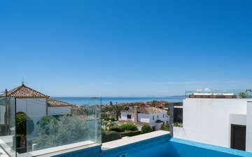 Property slide 19