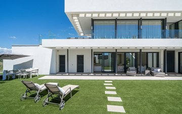Property slide 46
