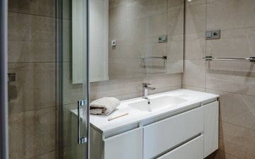 Property slide 36