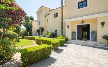 Property slide 23