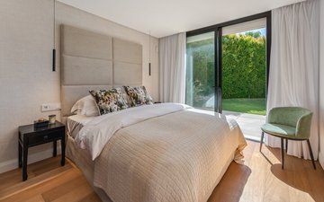Property slide 25