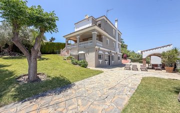 Property slide 44
