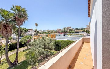 Property slide 35