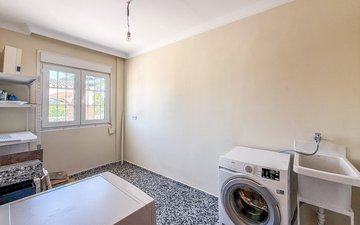 Property slide 55