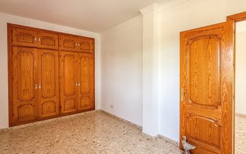 Property slide 41