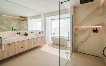 Property slide 16