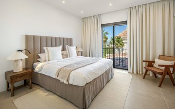 Property slide 18