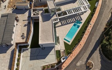 Property slide 30