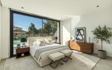 Property slide 18