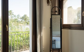 Property slide 21