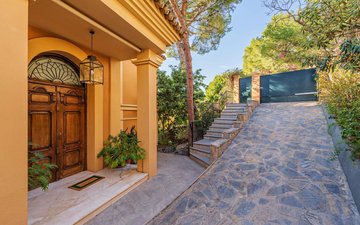 Property slide 35