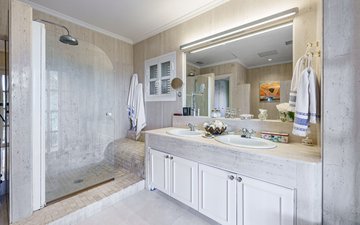 Property slide 22