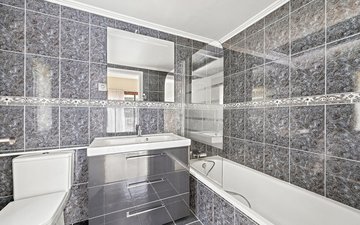Property slide 19