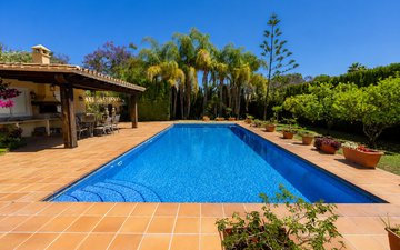 Property slide 35