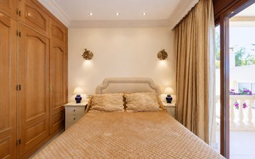 Property slide 28