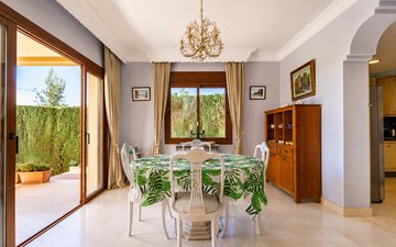 Property slide 18
