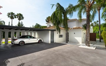 Property slide 35