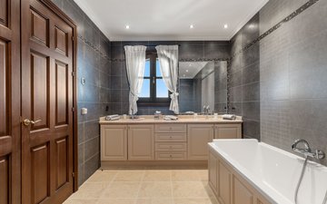 Property slide 33