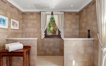 Property slide 41