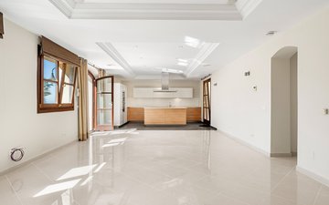Property slide 30