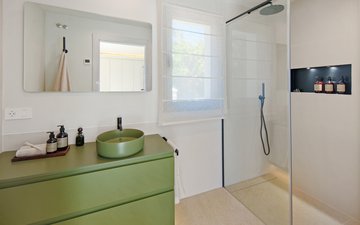 Property slide 22