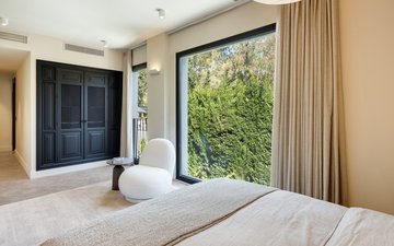 Property slide 23