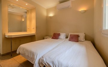 Property slide 41
