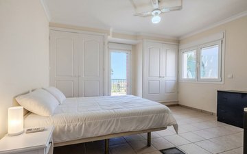 Property slide 23