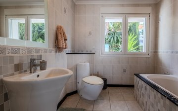 Property slide 43