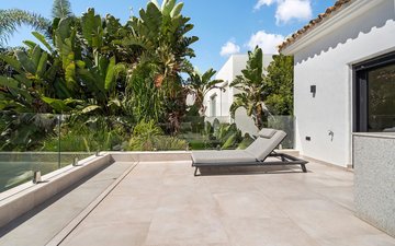 Property slide 25