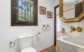 Property slide 22