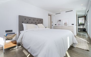 Property slide 41