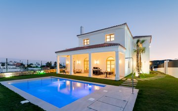 Property slide 31