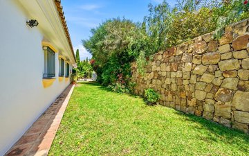 Property slide 35