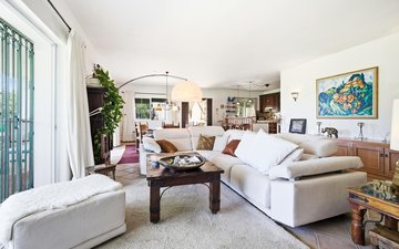 Property slide 8