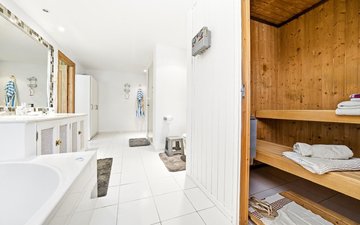 Property slide 22