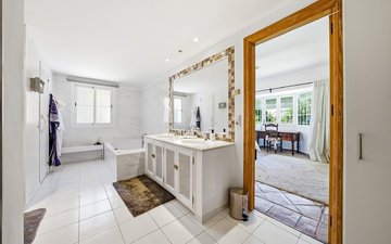 Property slide 20