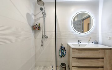 Property slide 18