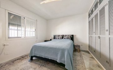 Property slide 17