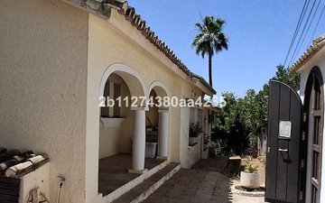 Property slide 10