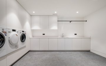 Property slide 32