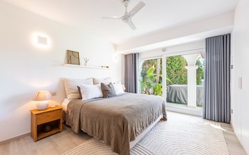 Property slide 24