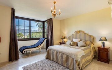 Property slide 15