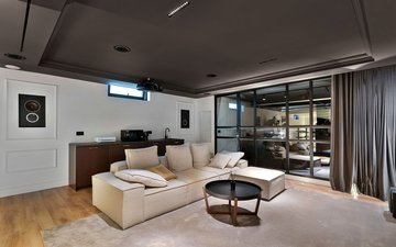 Property slide 38